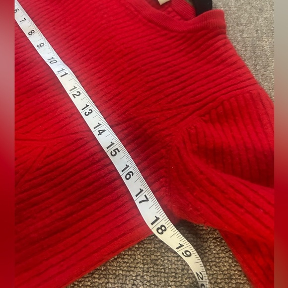 Babaton, size L, wool blend cherry red long sleeve cropped sweater - Picture 7 of 9